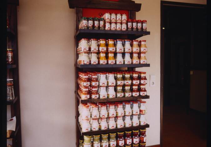 Der Block Handel nimmt seine Arbeit auf. Ab sofort gibt es die BLOCK HOUSE Produkte im Lebensmitteleinzelhandel.